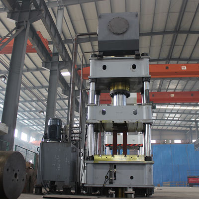 630ton ผงกดไฮดรอลิกเครื่องขึ้นรูปอาหารสัตว์อัตโนมัติ 15KW 600mm