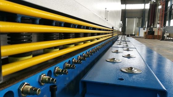 เครื่องตัดไฮดรอลิก CNC แบบกิโยตินอัตโนมัติ QC11K 16 * 6000 สำหรับจาน 18mm 20mm 40mm