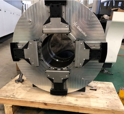 6000w CNC เครื่องตัดไฟเบอร์เลเซอร์แผ่นโลหะท่อ SS FSCUT 3000C